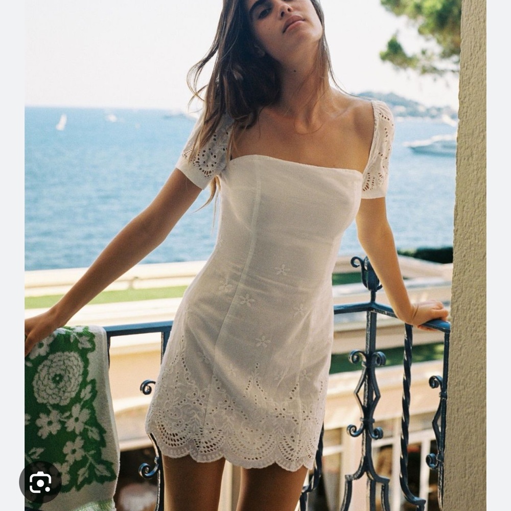 With jean etoile dress